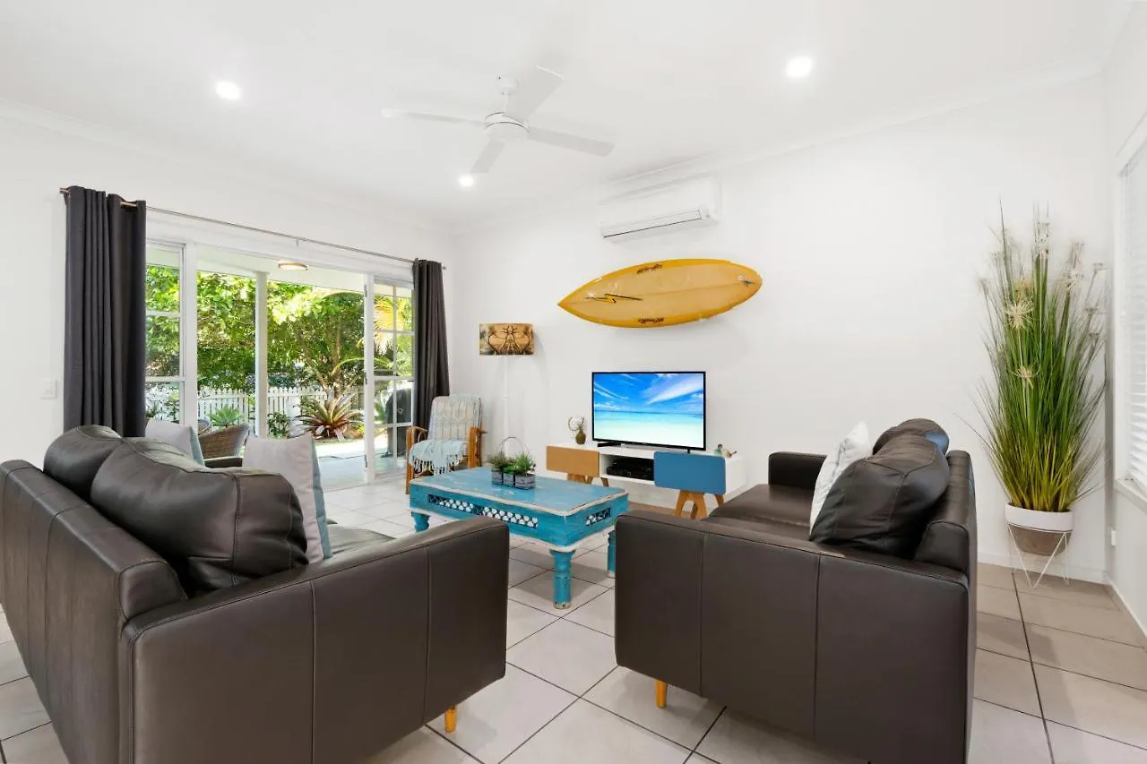The Duke, Sunshine Beach